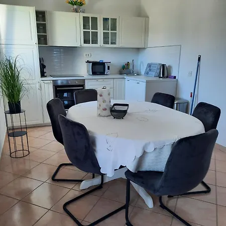 Buntin Apartman