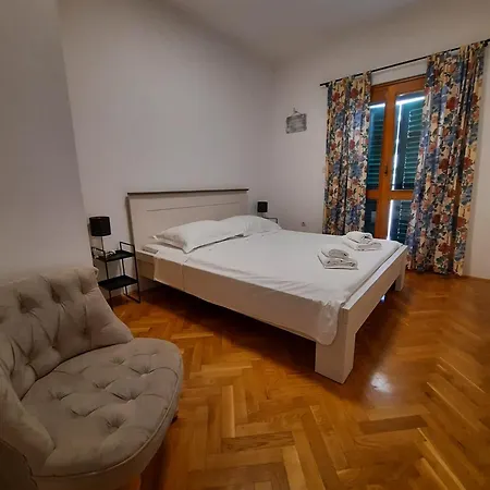 Buntin Apartmán *