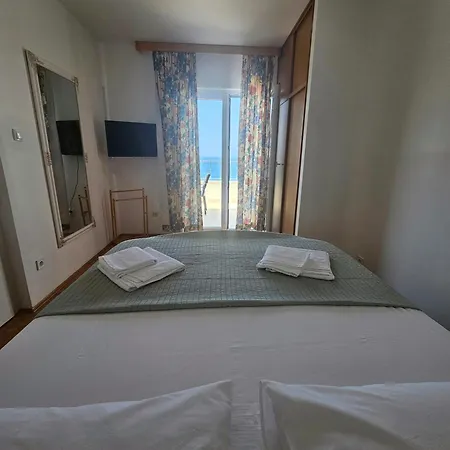 Apartman Buntin *