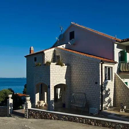 Buntin Appartement *